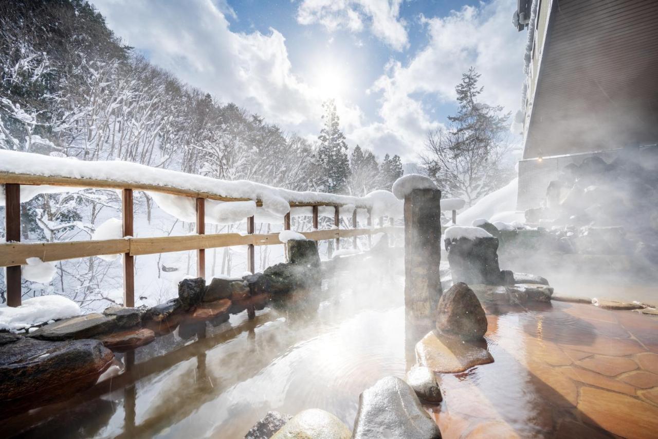 ยูเกมูริ โน ยาโดะ อินาซูมิ ออนเซ็น Hotel Yuzawa  ภายนอก รูปภาพ