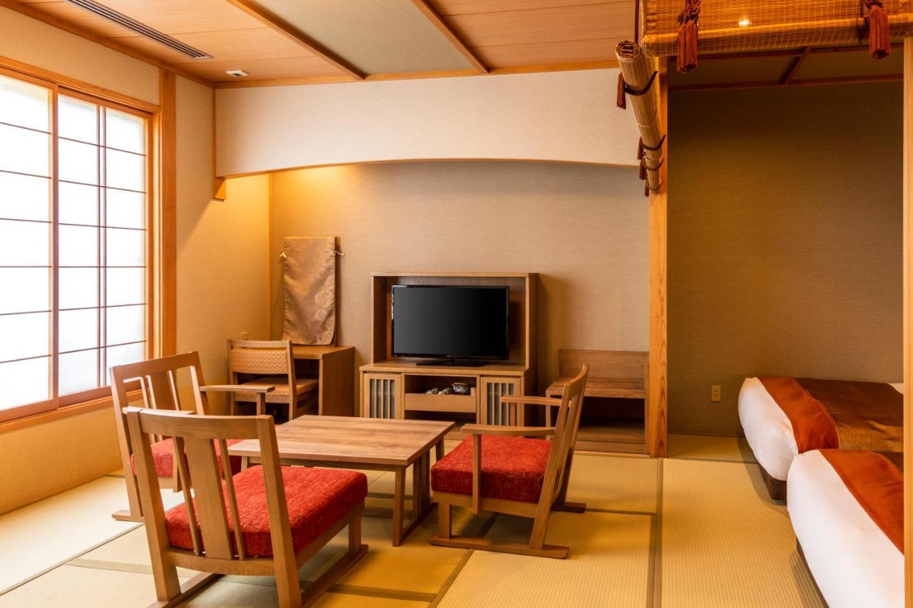 ยูเกมูริ โน ยาโดะ อินาซูมิ ออนเซ็น Hotel Yuzawa  ภายนอก รูปภาพ