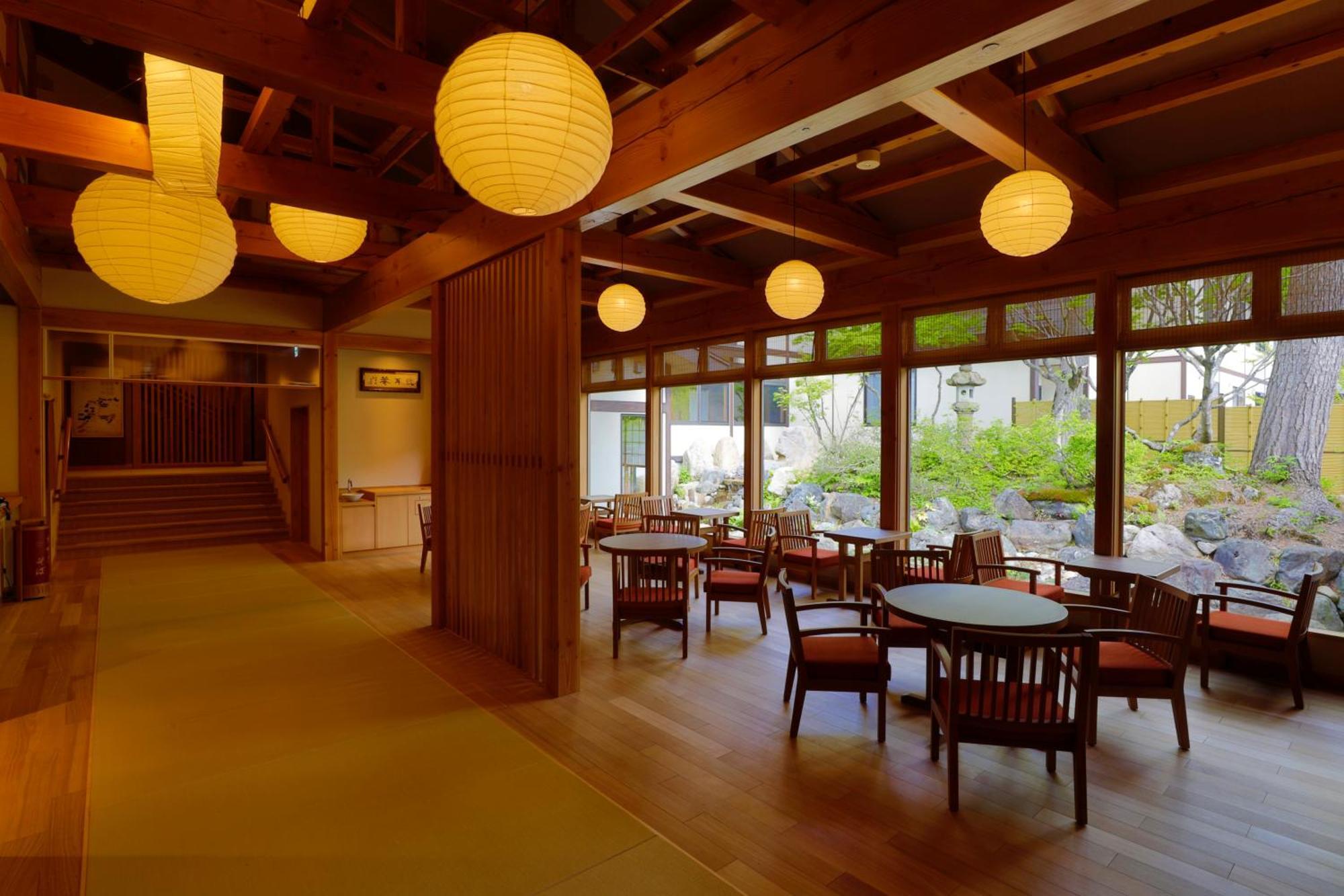 ยูเกมูริ โน ยาโดะ อินาซูมิ ออนเซ็น Hotel Yuzawa  ภายนอก รูปภาพ